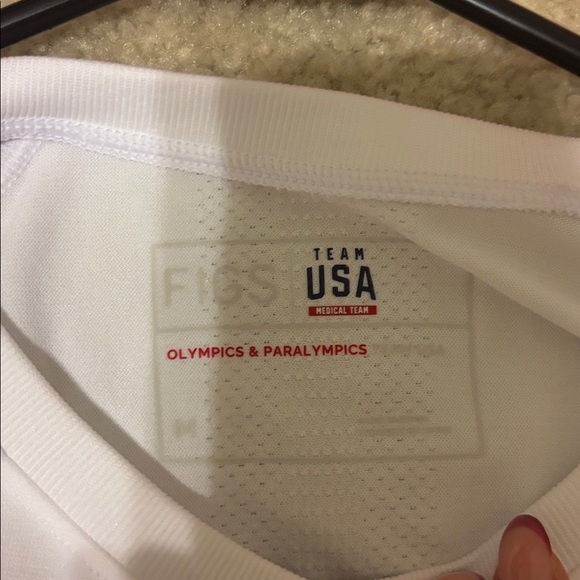 Figs Team USA White Apparel Set - Picture 6 of 10